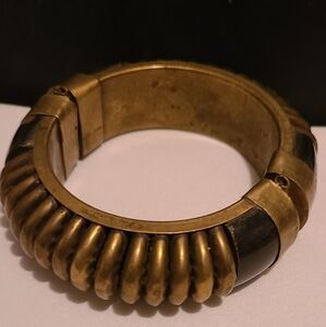 Vintage Hinged Brass and Horn Bangle Bracelet with Ornate Details. 